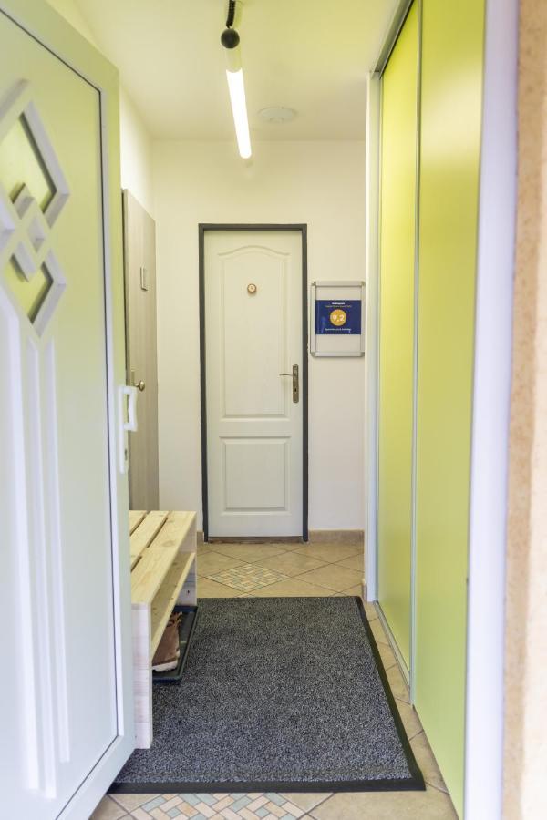 Apartmany Pod Jestedem Ліберець Екстер'єр фото