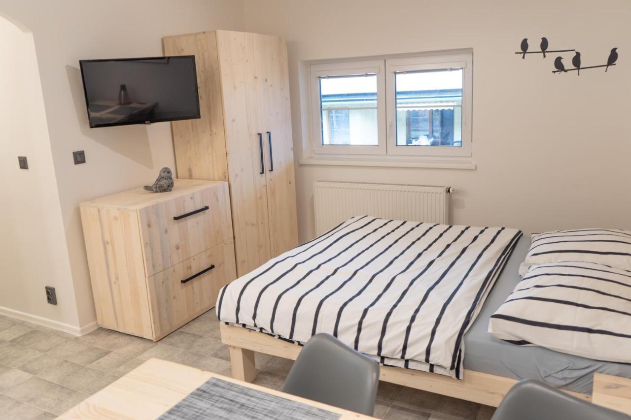 Apartmany Pod Jestedem Ліберець Екстер'єр фото