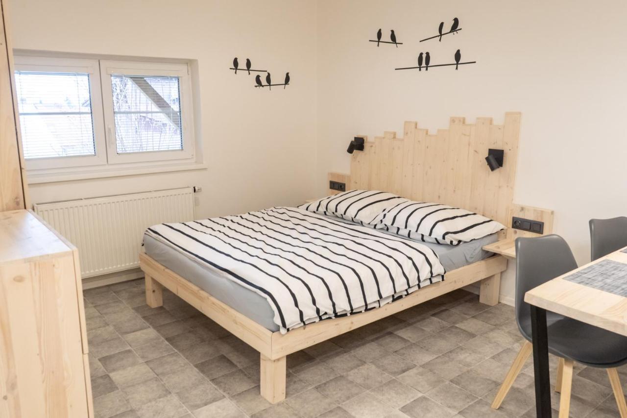 Apartmany Pod Jestedem Ліберець Екстер'єр фото